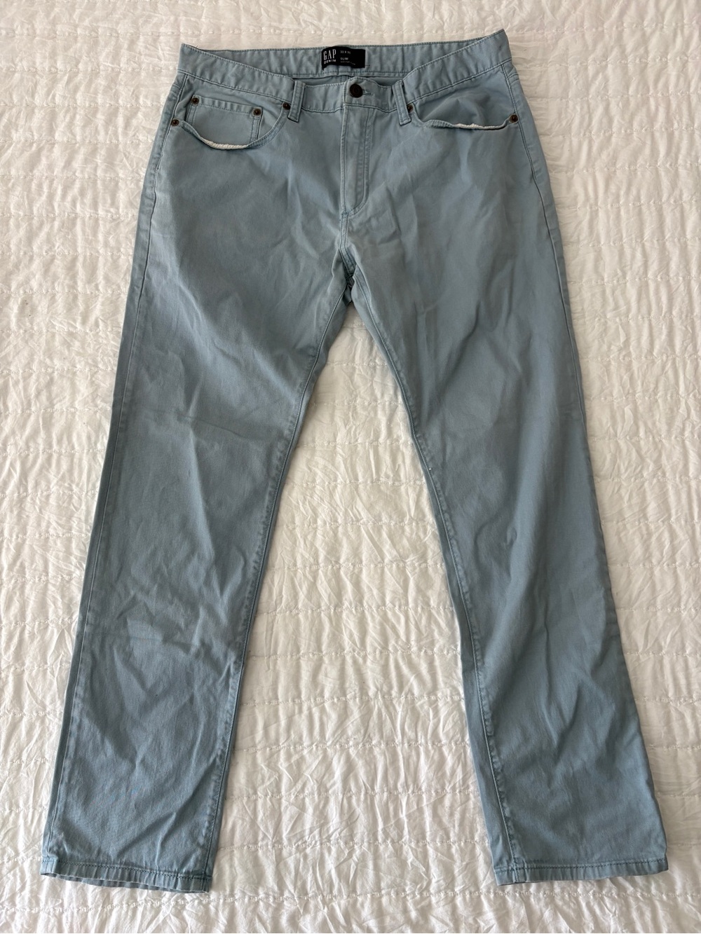 GAP Men’s Straight Jeans in Light Blue